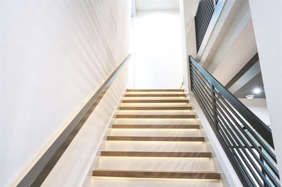 Close-up of interior finishes inside a home in , Houston (Image 19). Close-up of interior finishes inside a home in , Houston (Image 19).