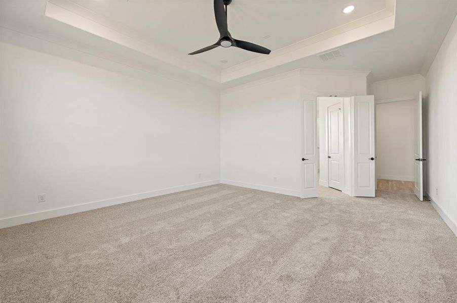 Spacious, unfurnished interior of a new home in , Haslet (Image 30).