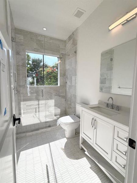 Furnished interior view inside a new home in , Lake Worth (Image 12).