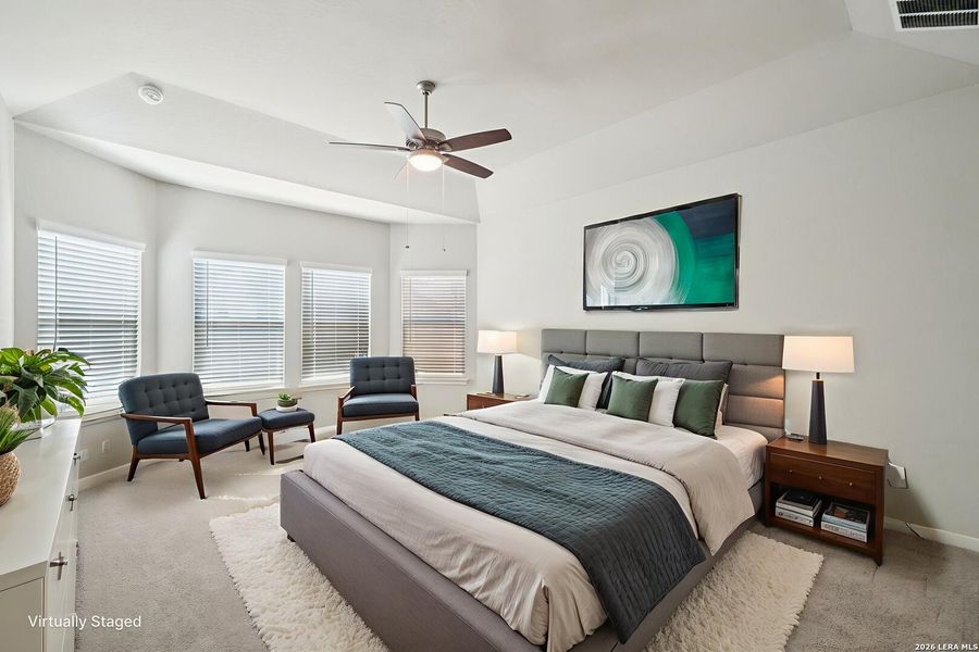 Furnished interior view inside a new home in Estancia Ranch - Classic Series, San Antonio (Image 15).