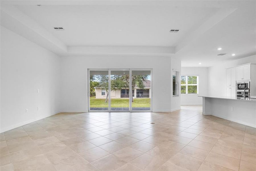 Spacious, unfurnished interior of a new home in South Gulf Cove, Port Charlotte (Image 26).