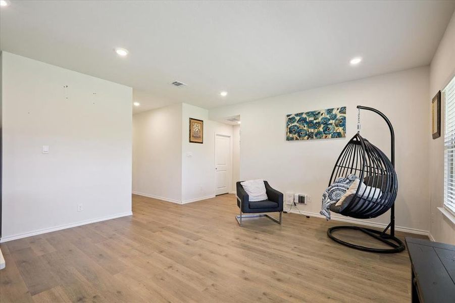 Image 19 of a home in Riverfield. Image 19 of a home in Riverfield.