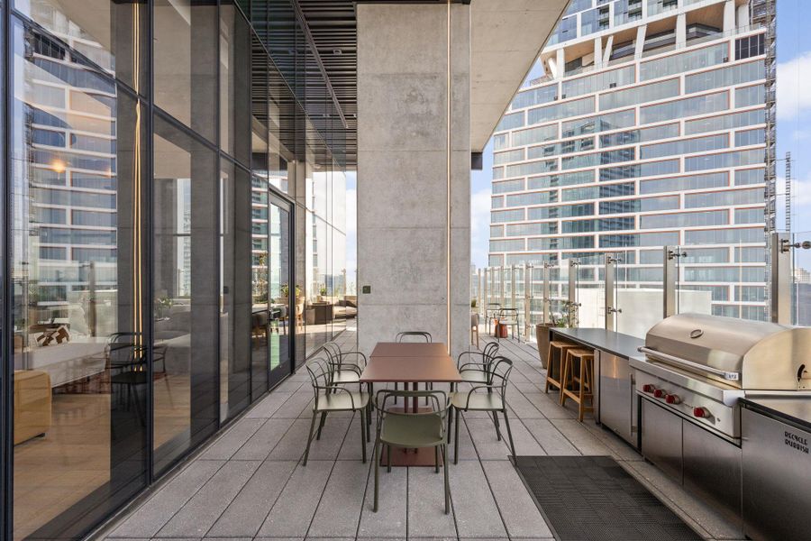 Outdoor Dining+ Entertainment Area