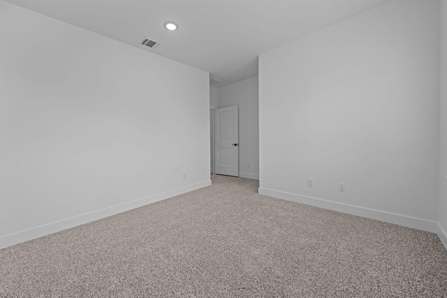 Spacious, unfurnished interior of a new home in Sienna, Missouri City (Image 14). Spacious, unfurnished interior of a new home in Sienna, Missouri City (Image 14).