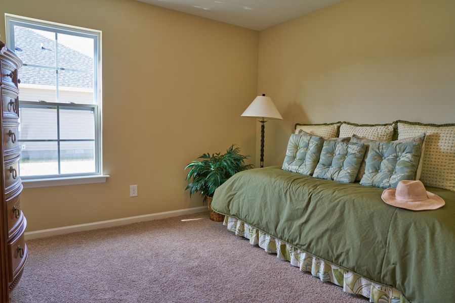 Representative furnished interior of a home built from the Ivy by Bill Clark Homes in Davenport Farms, Winterville (Image 32). Representative furnished interior of a home built from the Ivy by Bill Clark Homes in Davenport Farms, Winterville (Image 32).