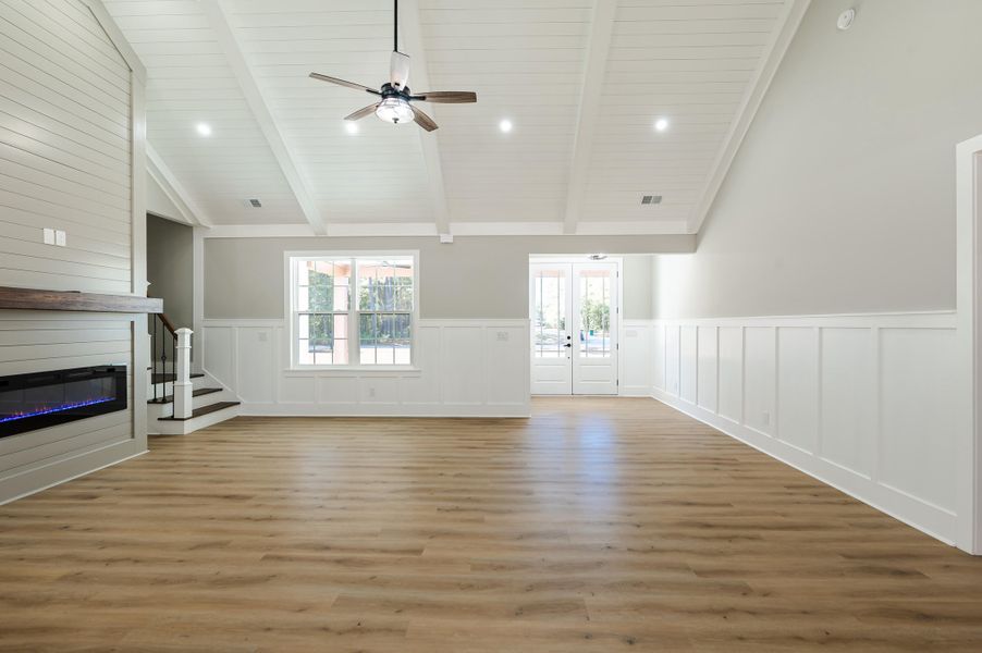 Spacious, unfurnished interior of a new home in , Walterboro (Image 19). Spacious, unfurnished interior of a new home in , Walterboro (Image 19).