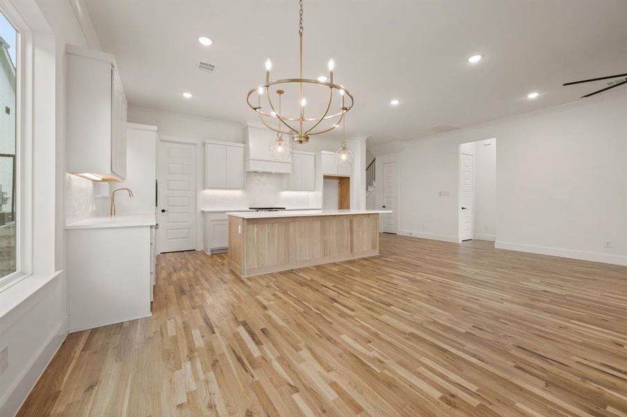 Furnished interior view inside a new home in Parks of Aledo, Aledo (Image 10).