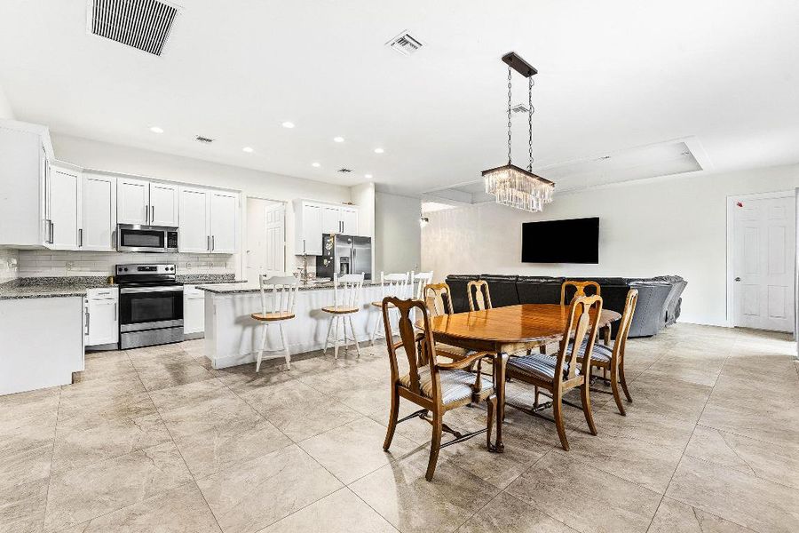 005-2366SouthwestBlaineTerrace-PortStLuc