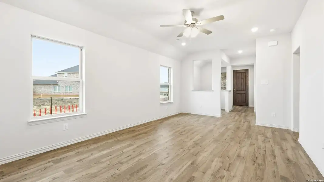 Spacious, unfurnished interior of a new home in Prominence Journey, San Antonio (Image 6). Spacious, unfurnished interior of a new home in Prominence Journey, San Antonio (Image 6).