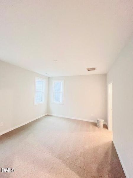 Interior 4 - 29 Dec 2025