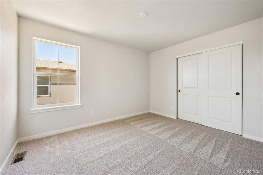 Spacious, unfurnished interior of a new home in Windler, Aurora (Image 18).