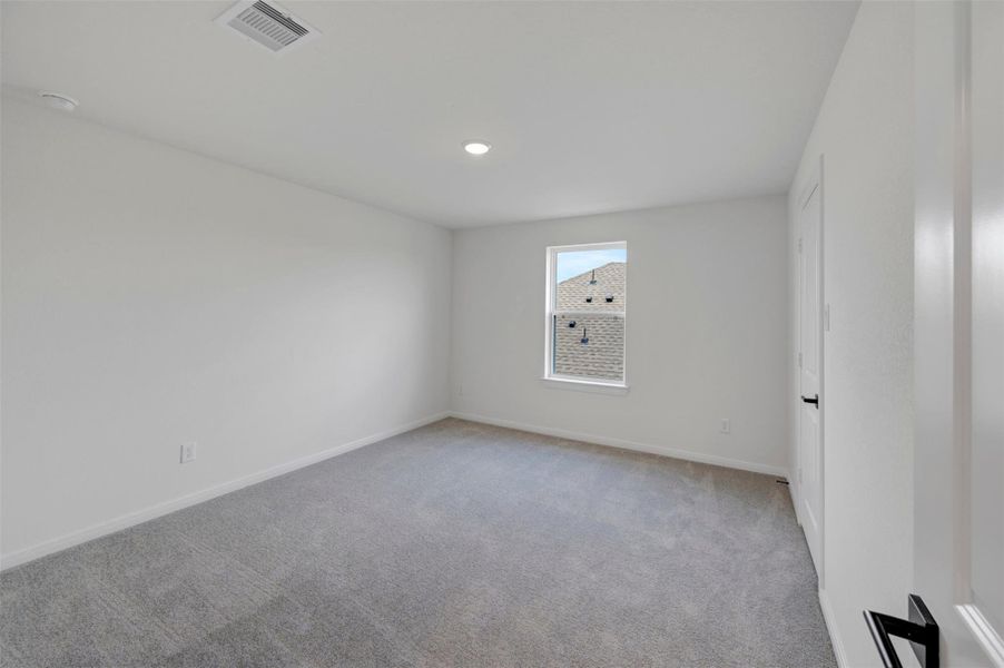 Spacious, unfurnished interior of a new home in Jordan Ranch - Terrace Collection, Fulshear (Image 15). Spacious, unfurnished interior of a new home in Jordan Ranch - Terrace Collection, Fulshear (Image 15).