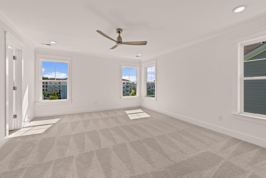 Spacious, unfurnished interior of a new home in Church Creek Landing, Charleston (Image 12). Spacious, unfurnished interior of a new home in Church Creek Landing, Charleston (Image 12).