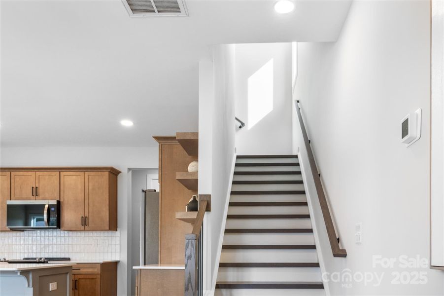 Image 44 of a home in .