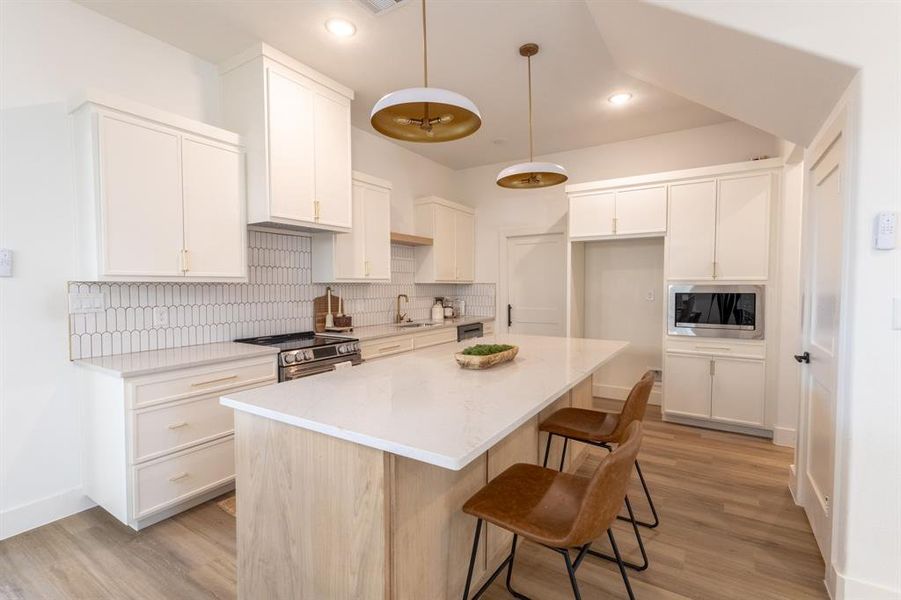 Furnished interior view inside a new home in , Fort Worth (Image 15).