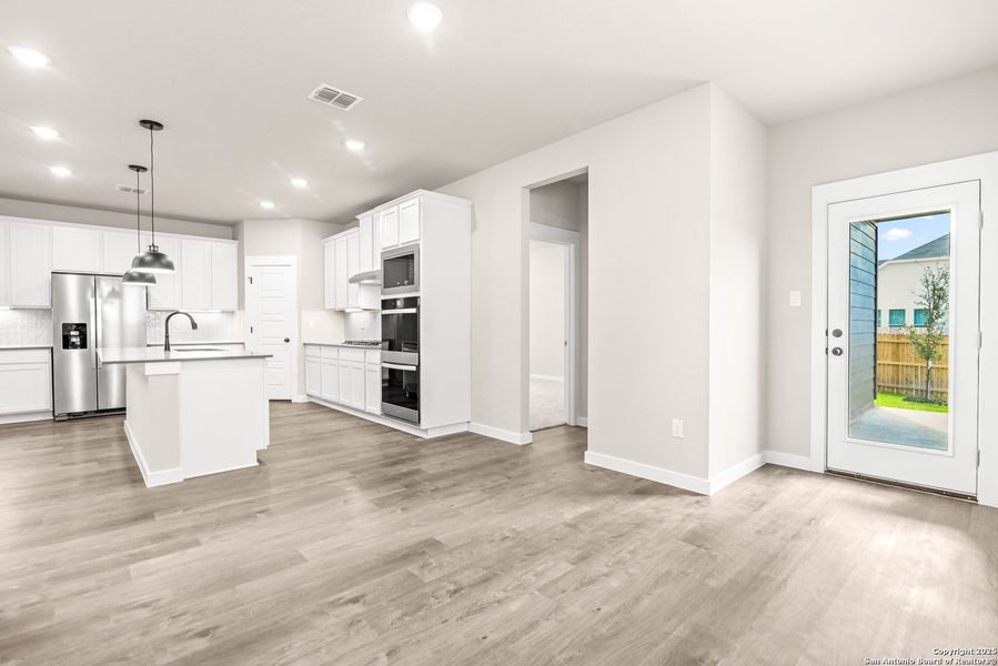 Spacious, unfurnished interior of a new home in Morgan Meadows, San Antonio (Image 17). Spacious, unfurnished interior of a new home in Morgan Meadows, San Antonio (Image 17).