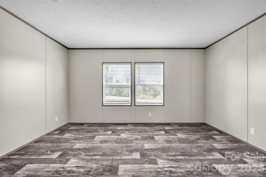 Spacious, unfurnished interior of a new home in , Taylorsville (Image 15).