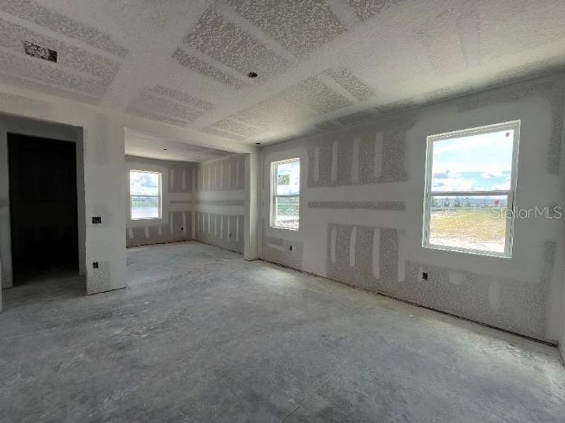 Primary Bed Primary Bed