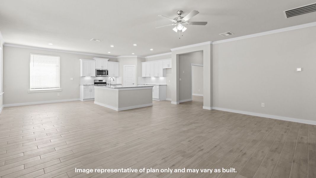 Spacious, unfurnished interior of a new home in Homestead at Parks Bell Ranch, Odessa (Image 14).