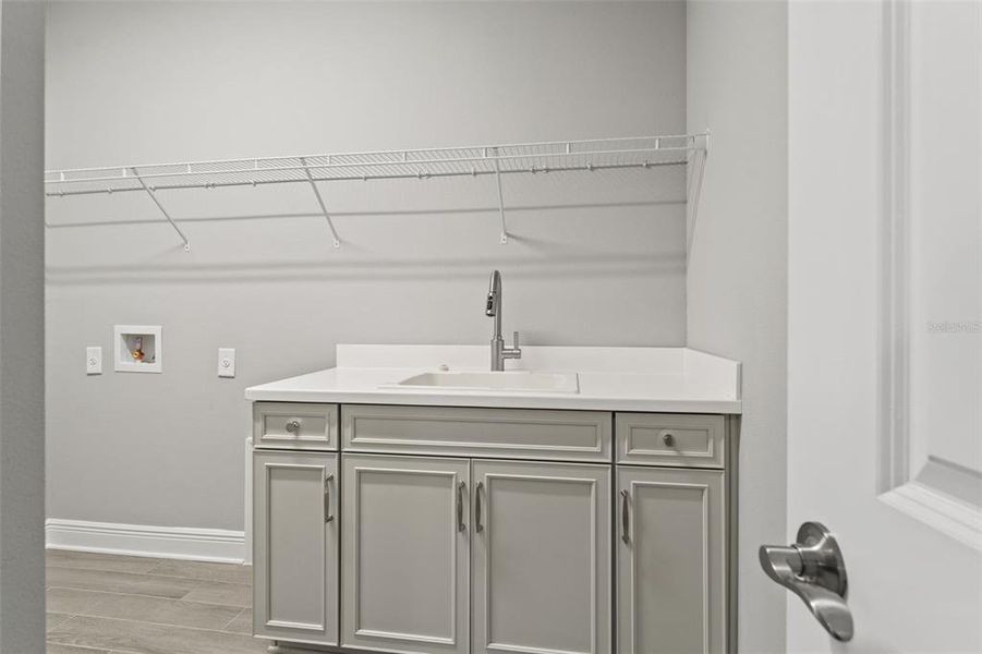 Close-up of interior finishes inside a home in Palm Grove, Lakewood Ranch (Image 19). Close-up of interior finishes inside a home in Palm Grove, Lakewood Ranch (Image 19).