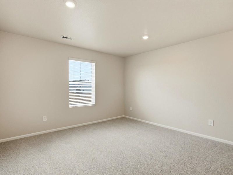 Spacious, unfurnished interior of a new home in Poudre Heights: The Lakes Collection, Windsor (Image 14).