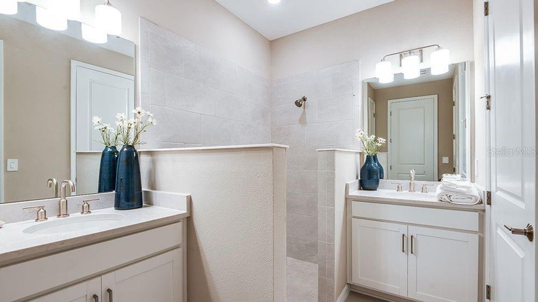 Furnished interior view inside a new home in Westview Community Group Page, Kissimmee (Image 9).