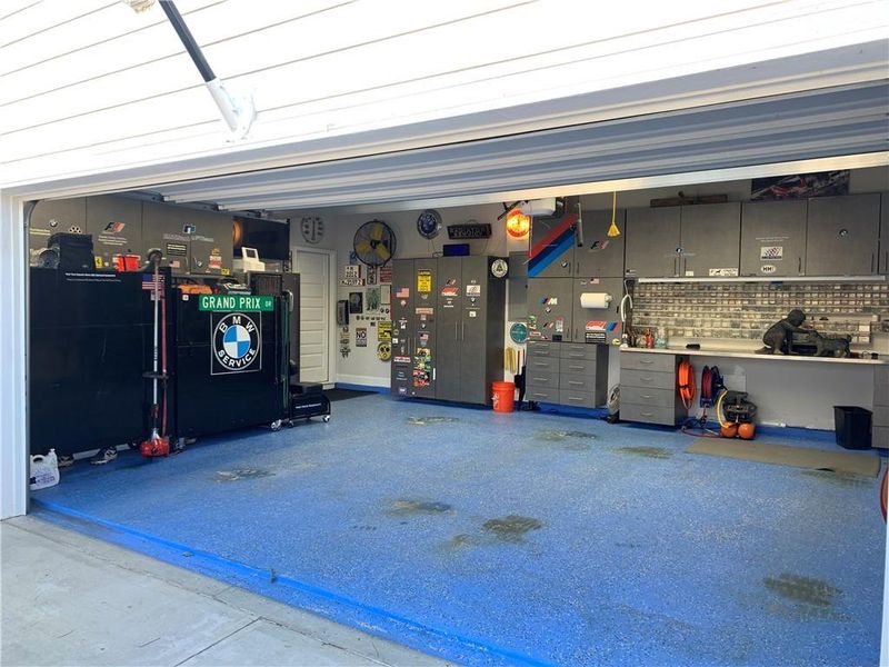 Image 39 of a home in Holiday Pines.