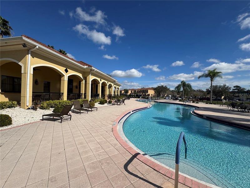 Community amenities in , Poinciana (Image 14).