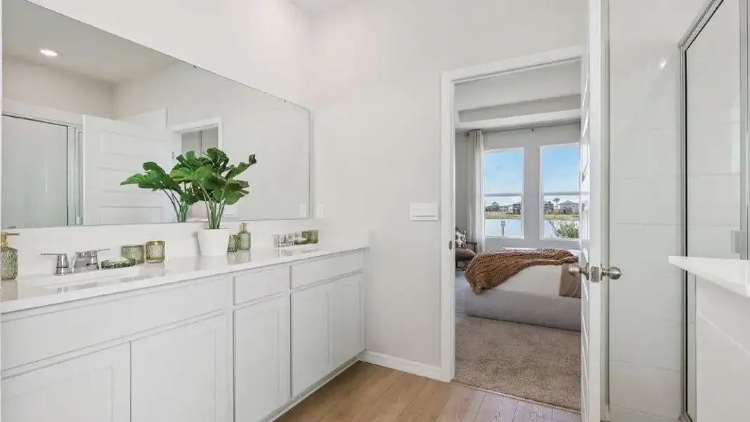 Furnished interior view inside a new home in Hawthorne Ranch, Lakeland (Image 31).