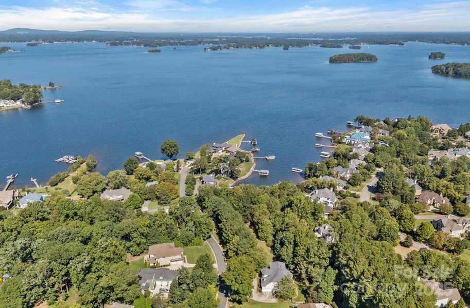 Image 6 of a home in .