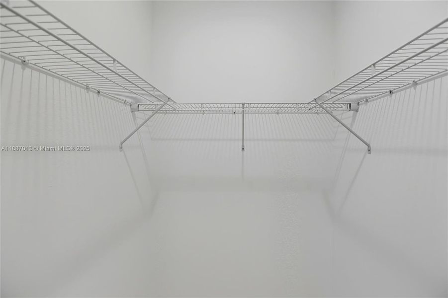 Spacious, unfurnished interior of a new home in , Cape Coral (Image 23). Spacious, unfurnished interior of a new home in , Cape Coral (Image 23).