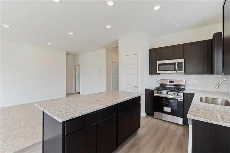 Furnished interior view inside a new home in , Calhoun (Image 5).