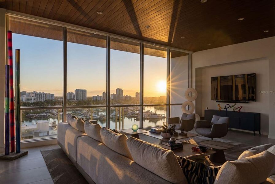 Community amenities in , Sarasota (Image 44).