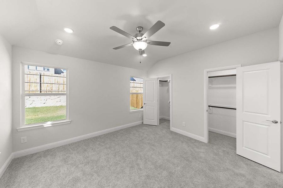 Spacious, unfurnished interior of a new home in Keeneland, Aubrey (Image 14). Spacious, unfurnished interior of a new home in Keeneland, Aubrey (Image 14).