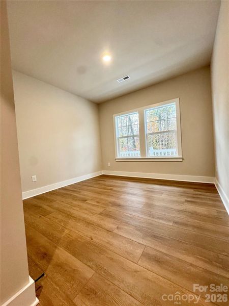Spacious, unfurnished interior of a new home in , Lenoir (Image 24).