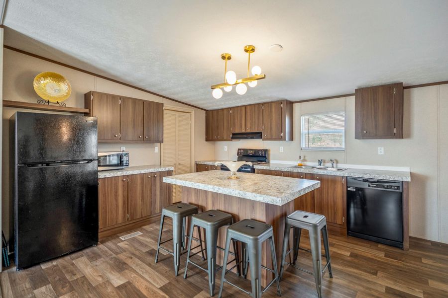 Furnished interior view inside a new home in , Conroe (Image 26).