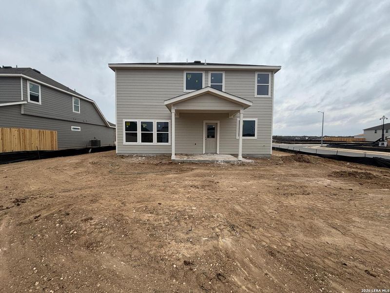 Exterior details and patio area of a home in Saddlebrook Ranch, Schertz (Image 10).