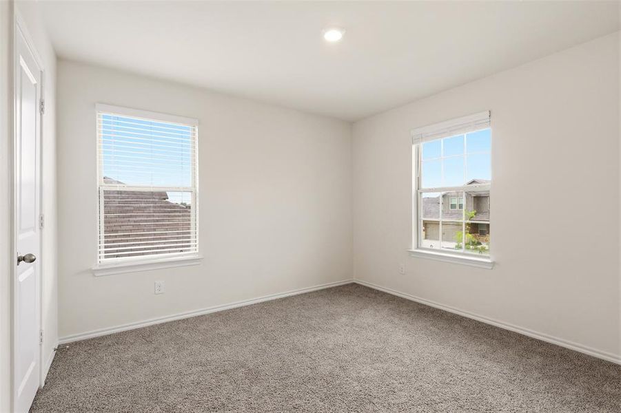 Spacious, unfurnished interior of a new home in Wildcat Ranch, Crandall (Image 19). Spacious, unfurnished interior of a new home in Wildcat Ranch, Crandall (Image 19).