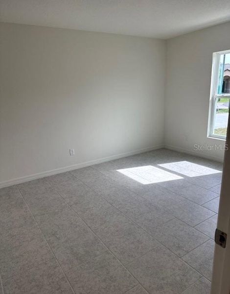 Spacious, unfurnished interior of a new home in Palm Coast, Palm Coast (Image 5).
