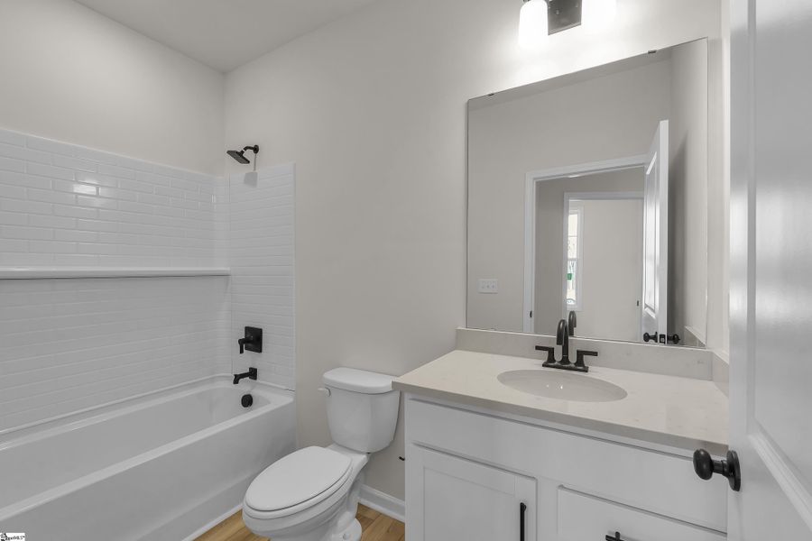 Furnished interior view inside a new home in Lynbrook, Boiling Springs (Image 7).