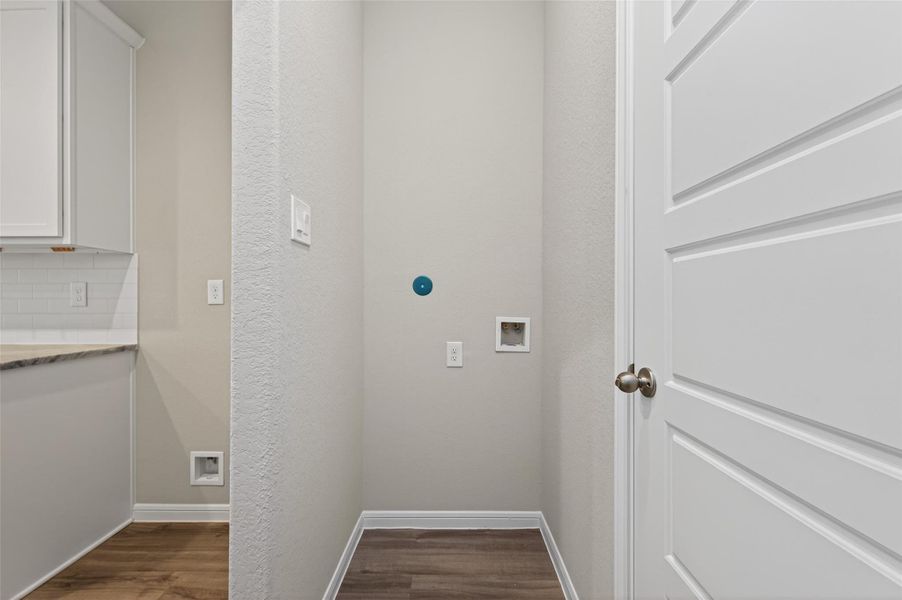 Spacious, unfurnished interior of a new home in Woodland Lakes, Houston (Image 30).