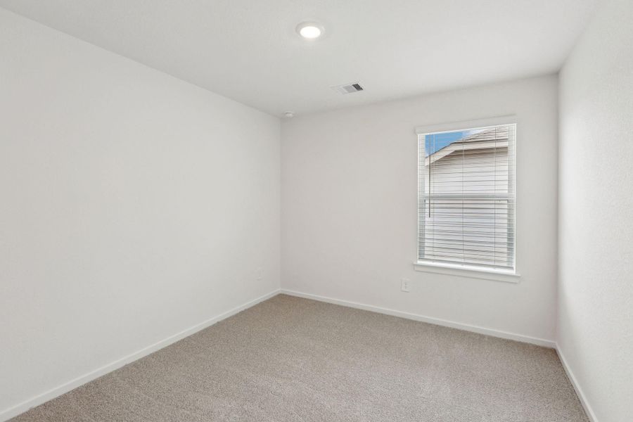 Spacious, unfurnished interior of a new home in Southwinds, Baytown (Image 34). Spacious, unfurnished interior of a new home in Southwinds, Baytown (Image 34).