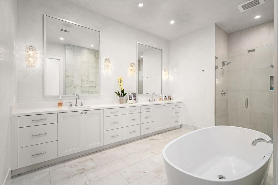 Furnished interior view inside a new home in , Houston (Image 17).