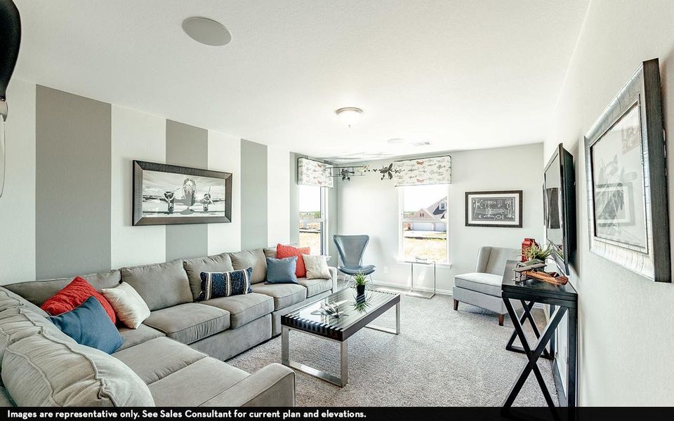 Furnished interior view inside a new home in Martha's Vineyard, Alvin (Image 4).
