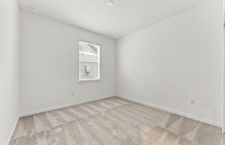 Spacious, unfurnished interior of a new home in Del Webb Sunchase, Parrish (Image 13).