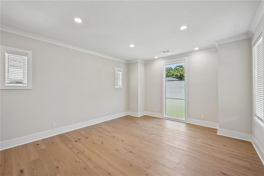 Spacious, unfurnished interior of a new home in , Alpharetta (Image 71). Spacious, unfurnished interior of a new home in , Alpharetta (Image 71).