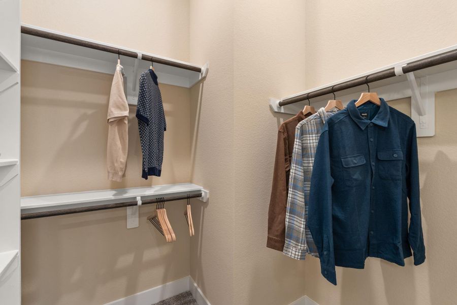 **Photos are representative of the floor plan and not of the actual home** **Photos are representative of the floor plan and not of the actual home**