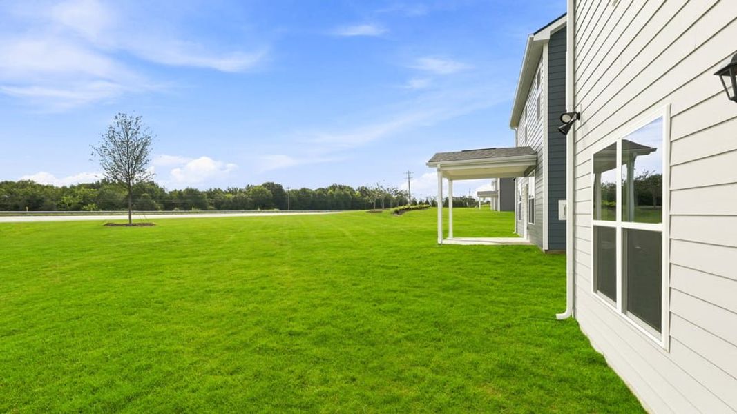 Exterior details and patio area of a home in Sycamore Cove, Woodruff (Image 21).