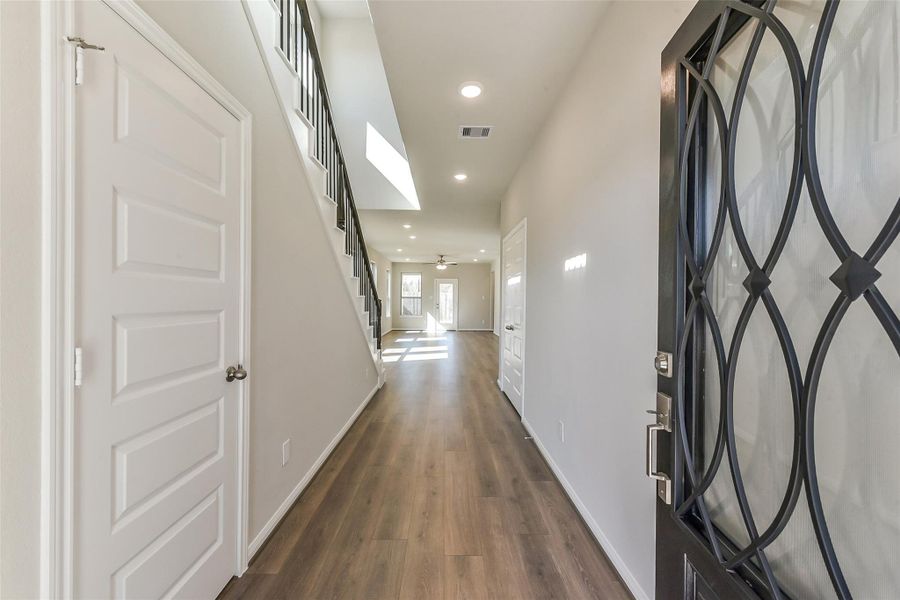 Image 43 of a home in Colony at Pinehurst.