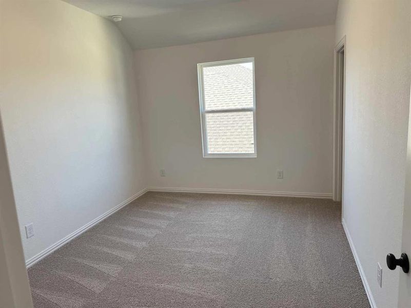 Spacious, unfurnished interior of a new home in Creekview Fossil Ridge, Pilot Point (Image 14). Spacious, unfurnished interior of a new home in Creekview Fossil Ridge, Pilot Point (Image 14).